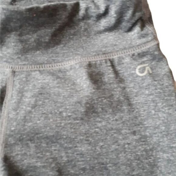 Gap Fit Activewear Leggings Gray with Multi-Color Stripes Girls Small - Picture 2 of 7